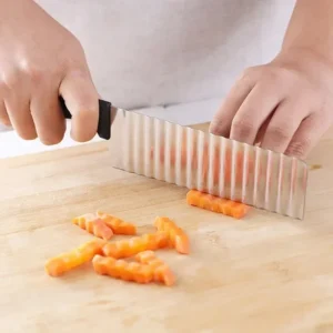 Stainless Steel Manual Potato Cutter Creative Wavy French Fry Slicer with Black Handle Handheld Kitchen Tool for Homemade Fries